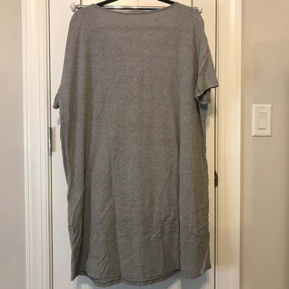Cute Secret Treasures short sleeved gray vneck “bearly awake” sleep shirt (2-3X) - Picture 2 of 11